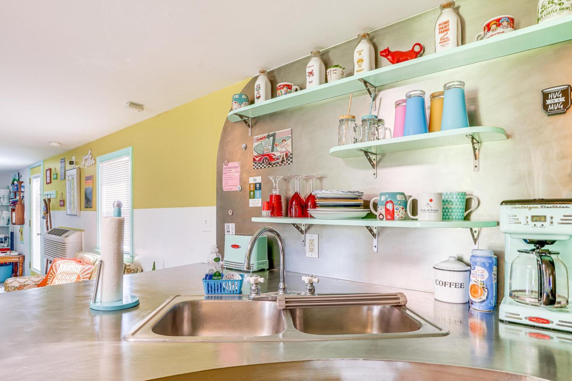 Waterfront Virginia Retreat With Canoe, Pets Welcome Rileyville Bagian luar foto
