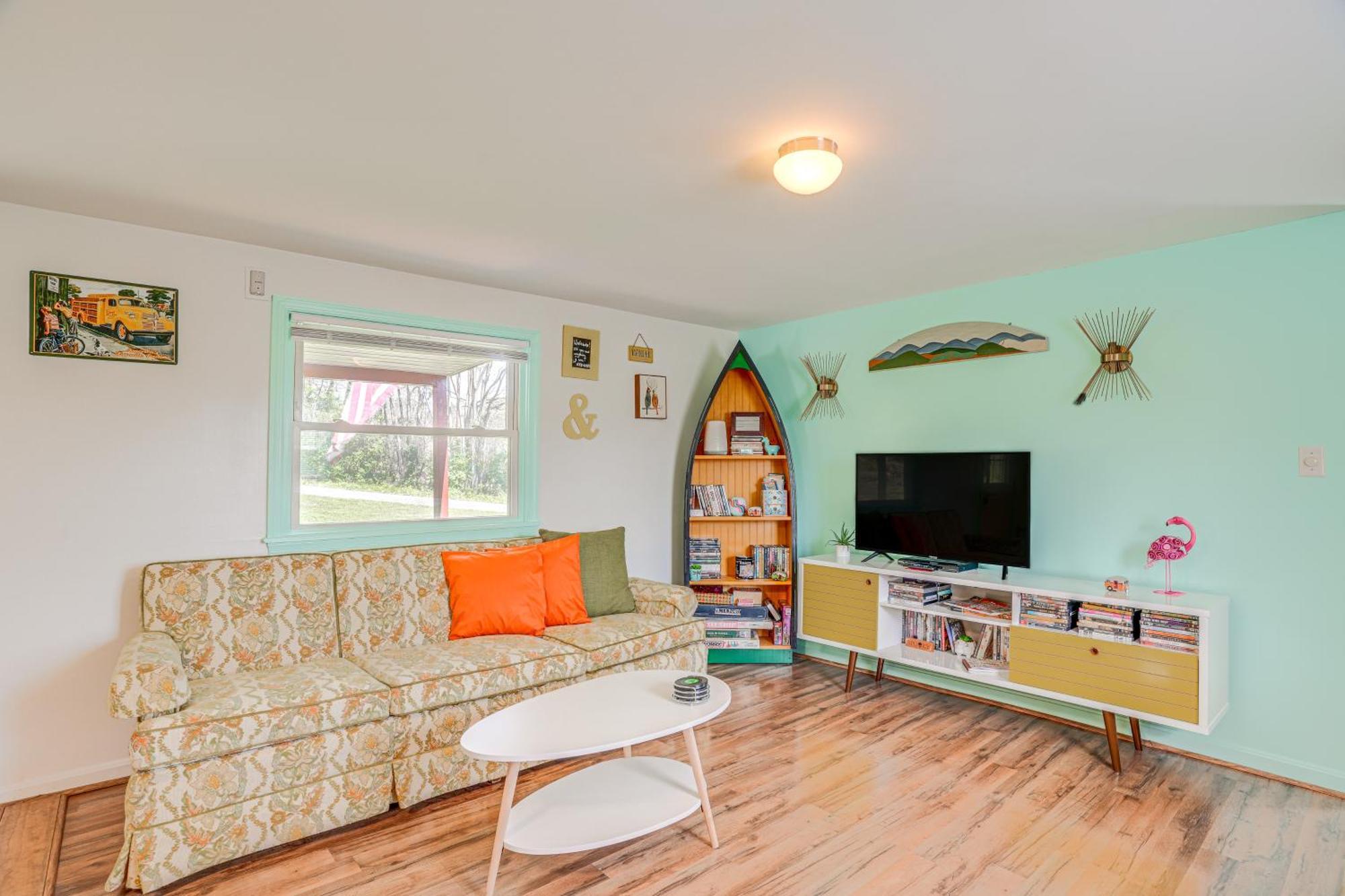 Waterfront Virginia Retreat With Canoe, Pets Welcome Rileyville Bagian luar foto