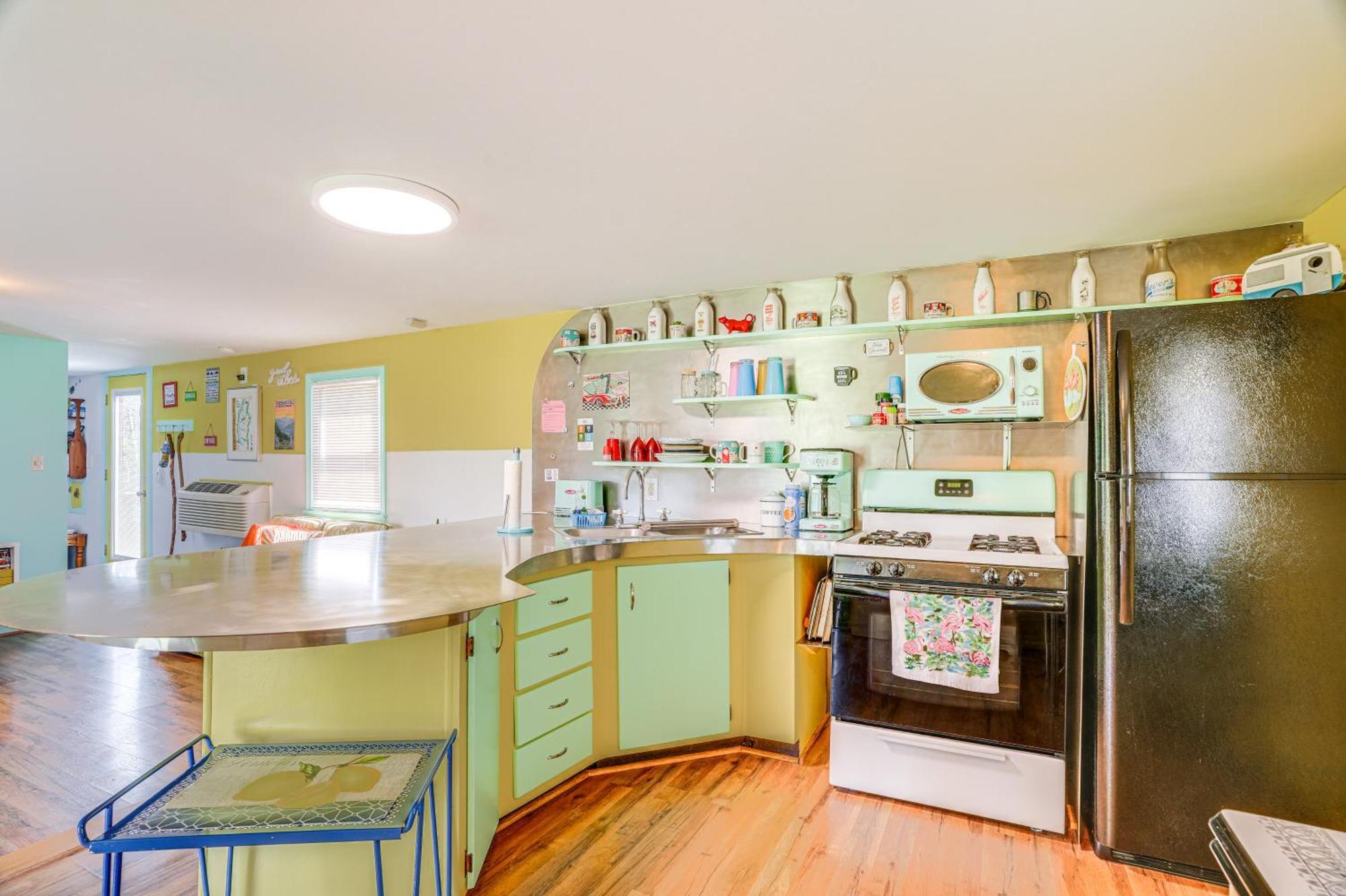 Waterfront Virginia Retreat With Canoe, Pets Welcome Rileyville Bagian luar foto