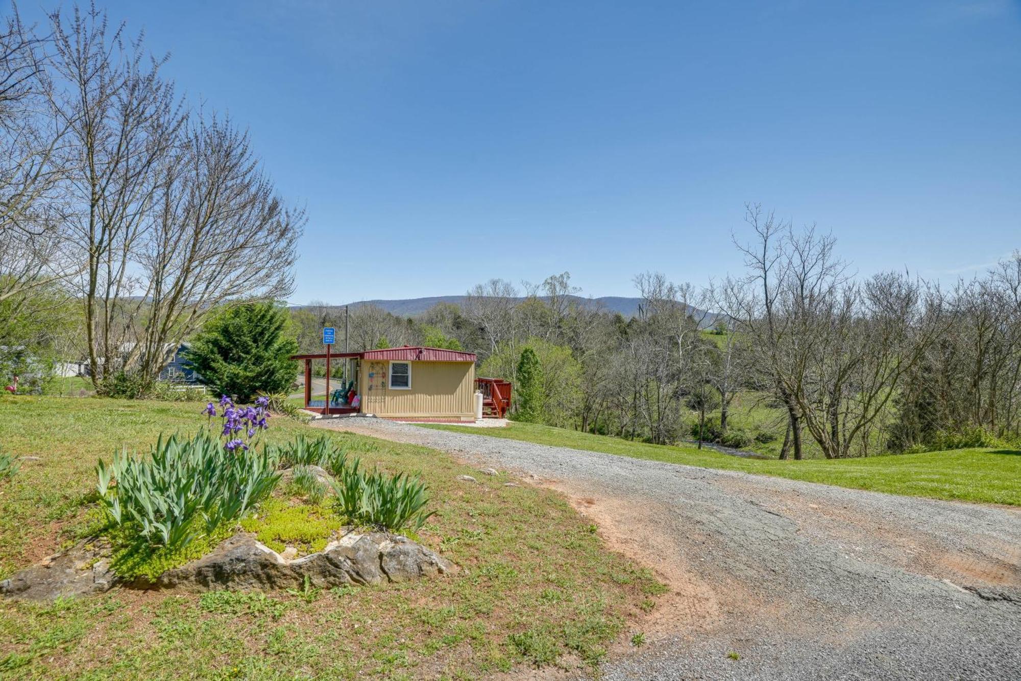 Waterfront Virginia Retreat With Canoe, Pets Welcome Rileyville Bagian luar foto